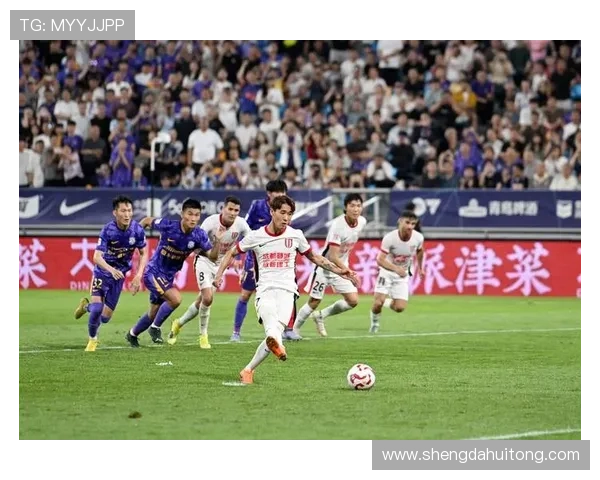 成都足球队的节奏体系解析与战术创新探讨